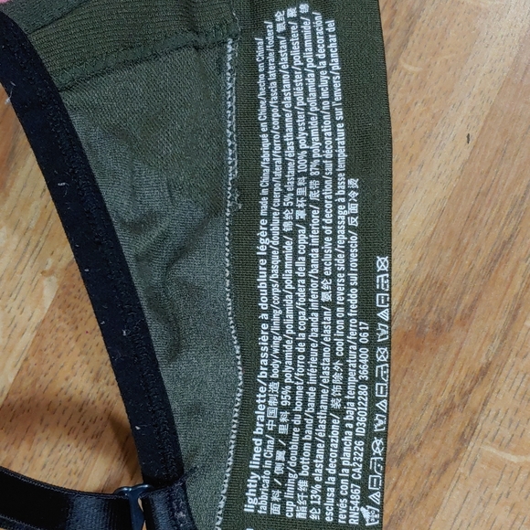 PINK Victoria's Secret Lightly Lined Bralette XS - Picture 13 of 16